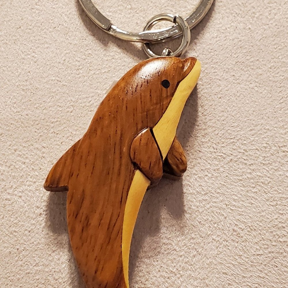 Dolphin Key Chain - Picture 2 of 2